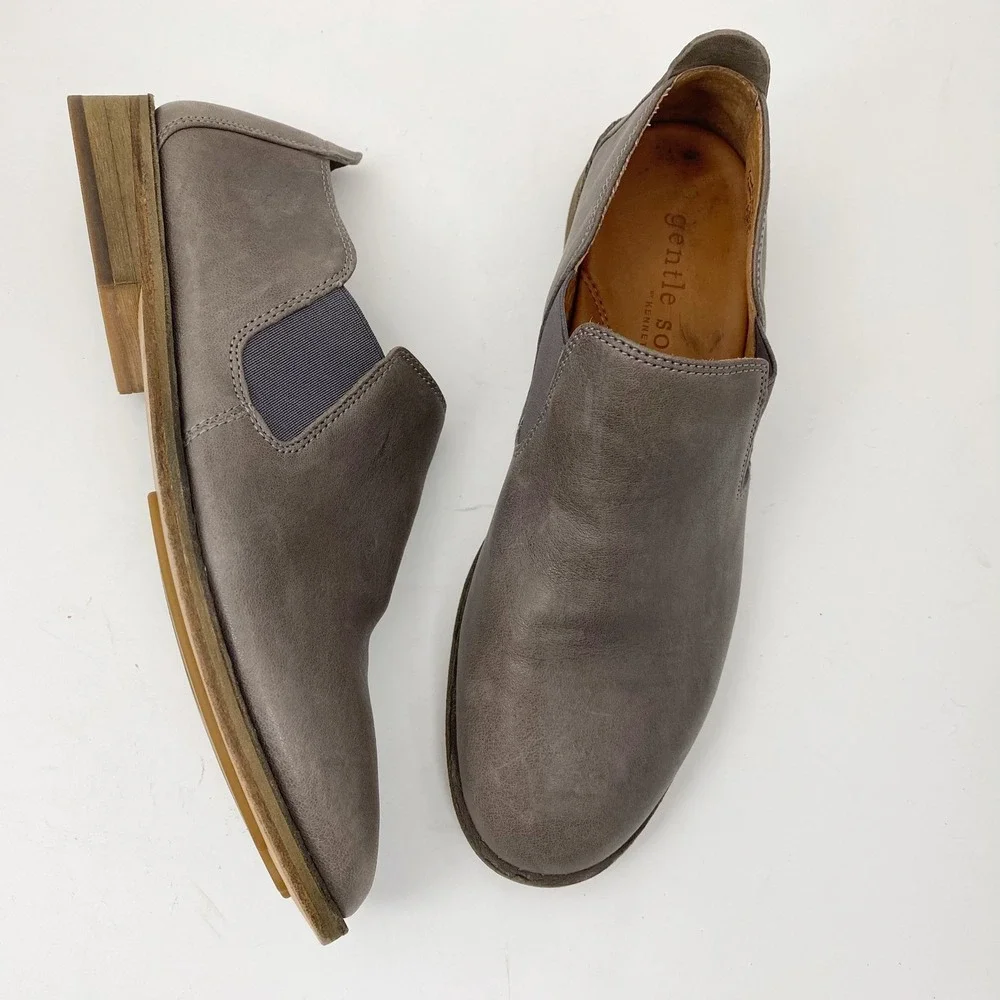 Gentle Souls Essex Leather Slip On Loafer Shoes Shootie Womens 8.5M‎ Taupe